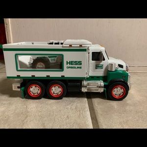 HESS 2008 Toy Truck and Front Loader Play Set